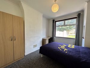 Photo 16- click for photo gallery